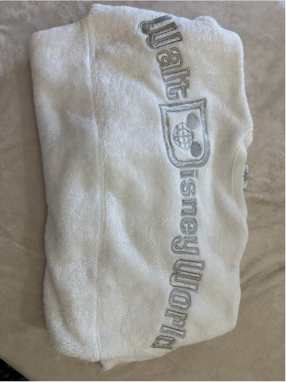 Women's Spirit Jersey Disney World Sherpa Pullover White Silver Size M - Picture 5 of 5